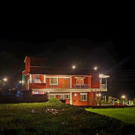 Shisha The Lake-Touch Home Stay Mulshi Waki Extérieur photo