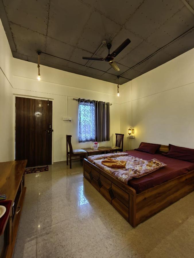Shisha The Lake-Touch Home Stay Mulshi Waki Extérieur photo